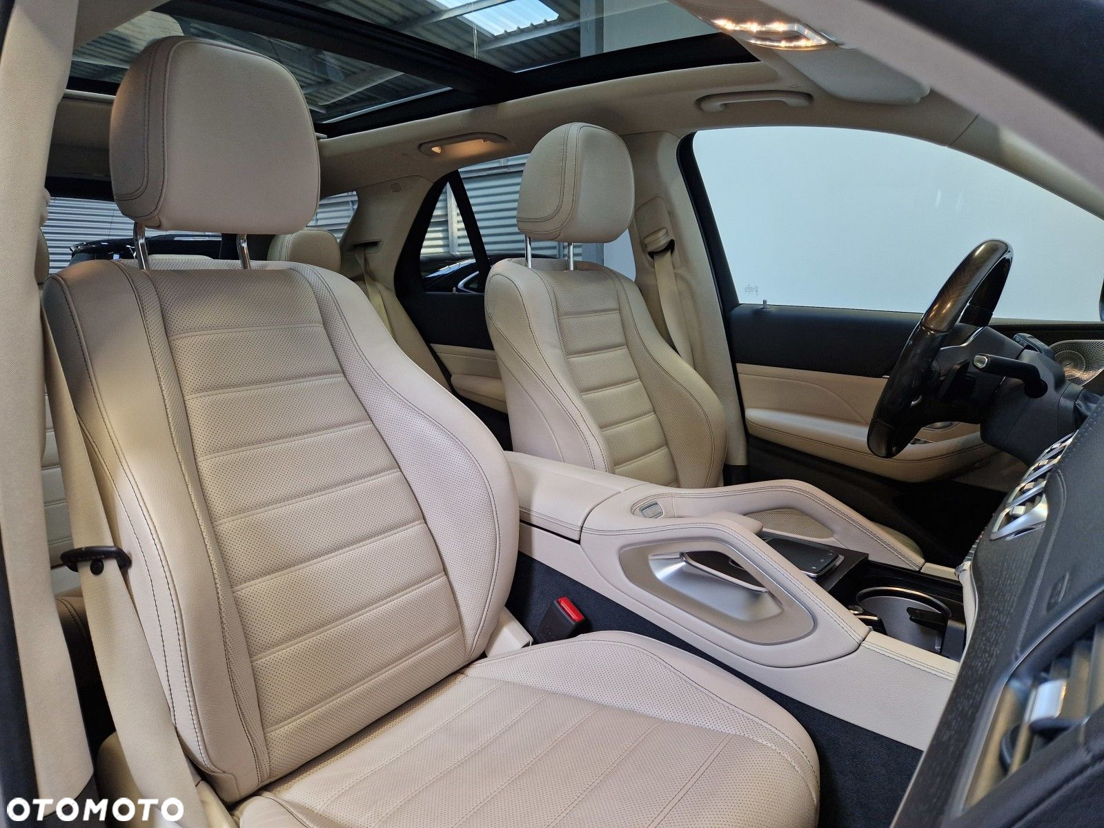 Mercedes-Benz GLE 400 d 4-Matic - 29