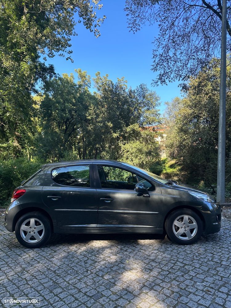 Peugeot 207 1.4 16V Sport - 10