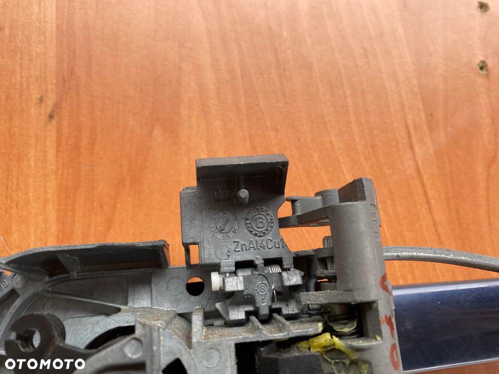 KLAMKA LEWA PRZEDNIA VOLVO V70 30784198 - 6