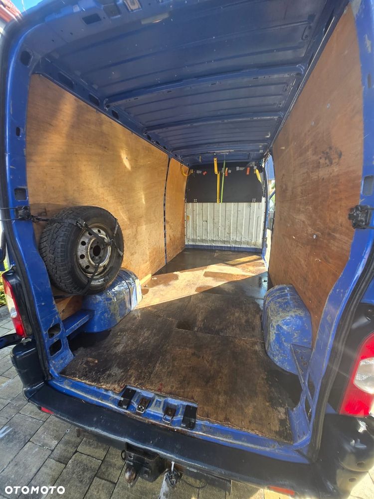 Renault Master - 1