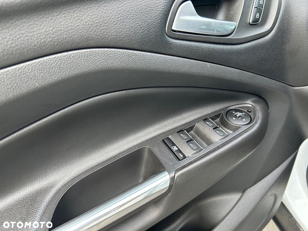 Ford Kuga 2.0 TDCi 4WD Titanium - 33
