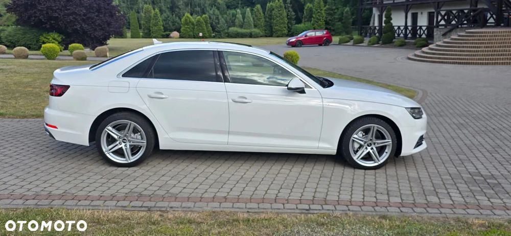 Audi A4 Limousine 45 TFSI quattro S tronic S line - 5