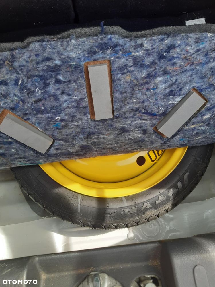 Suzuki Alto 1.0 City - 16