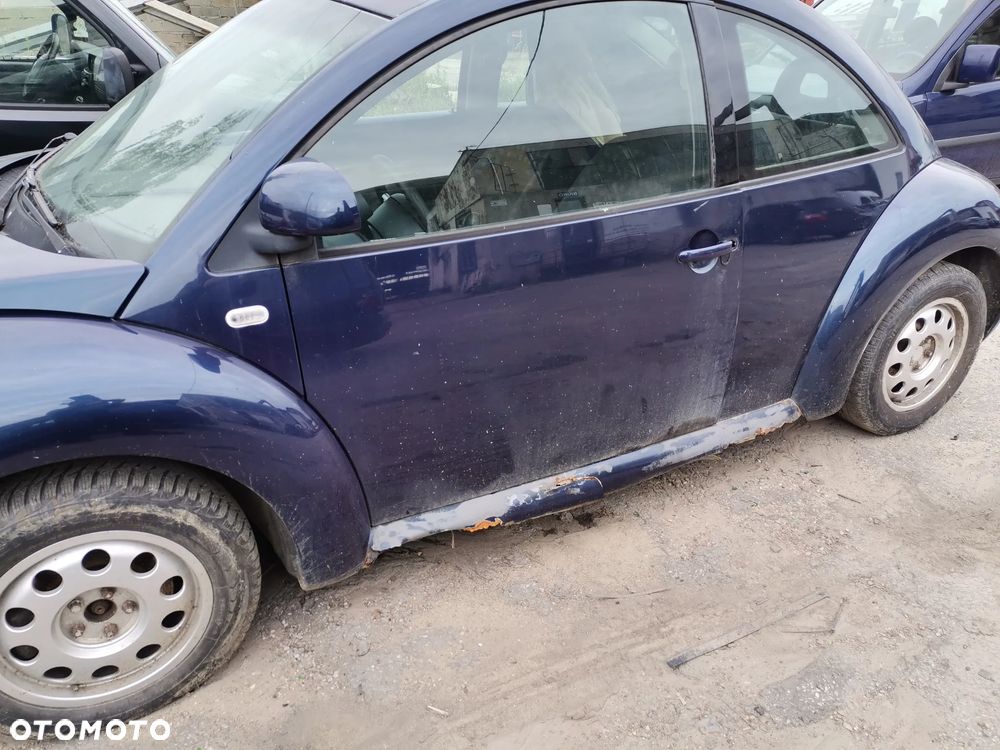 VW NEW BEETLE 2.0 B maska zderzak blotnik lampa drzwi klapa szyba lusterko chlodnica alternator rozrusznik - 6