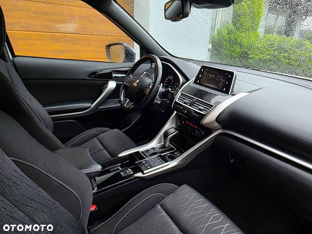 Mitsubishi Eclipse Cross 1.5 T-MIVEC CVT 2WD Spirit - 29