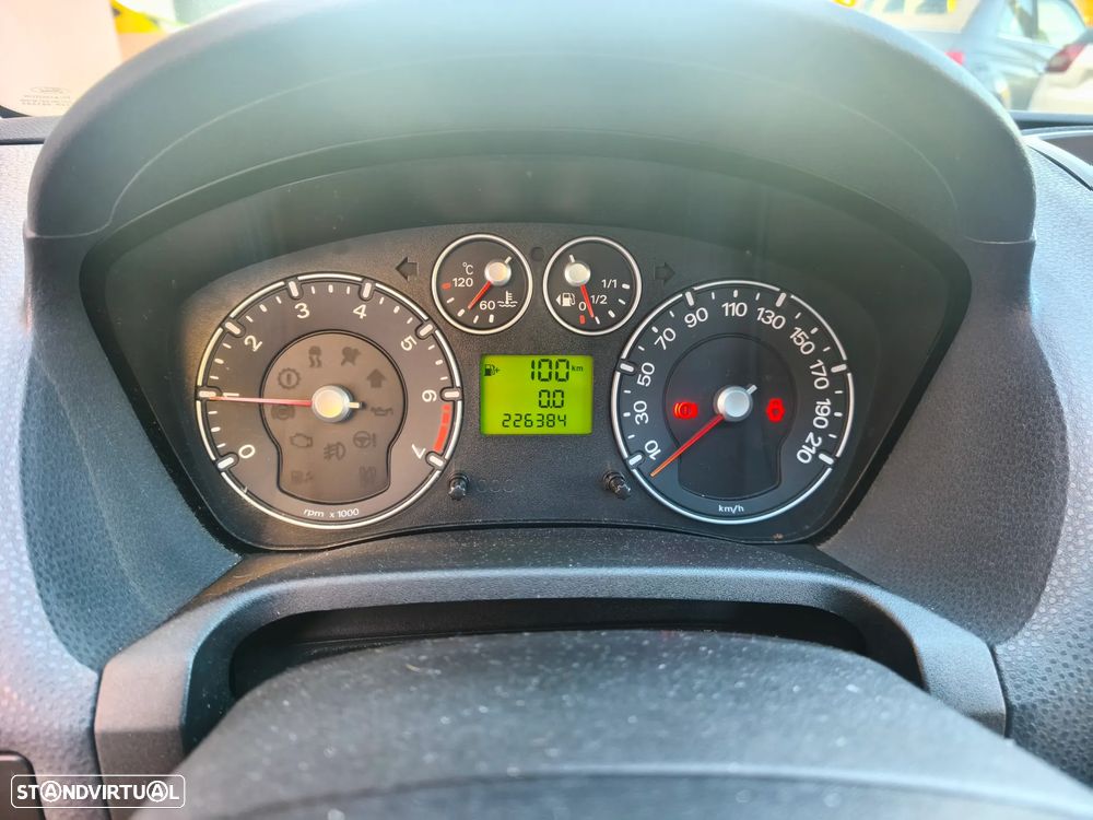 Ford Fiesta 1.25 First Edition - 6