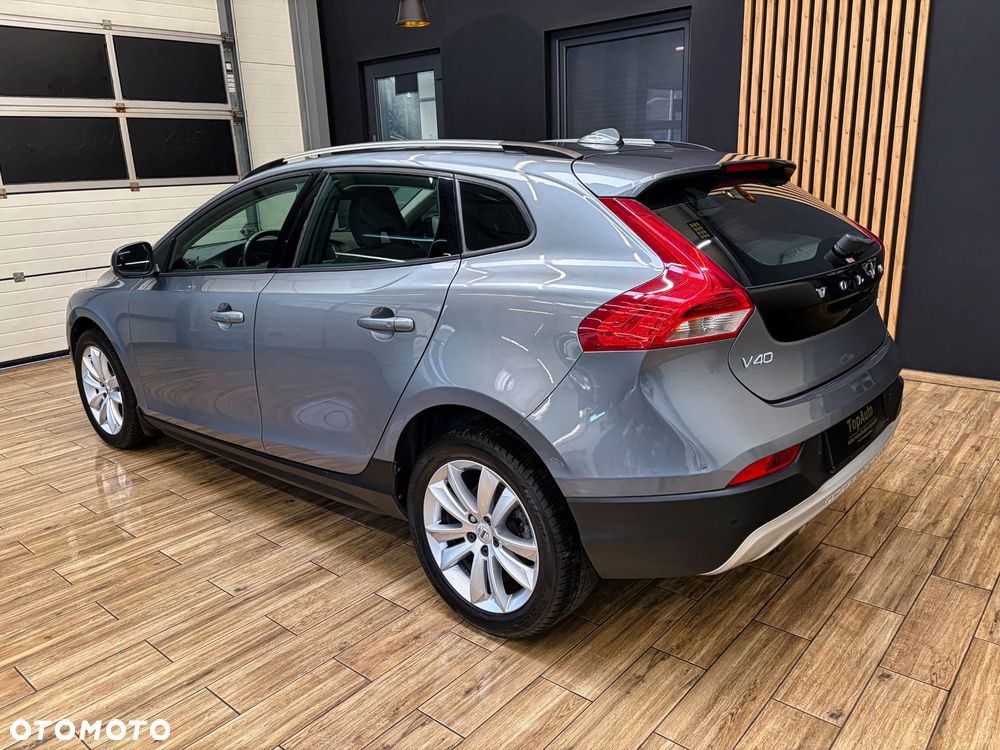 Volvo V40 Cross Country D2 Geartronic Momentum - 11