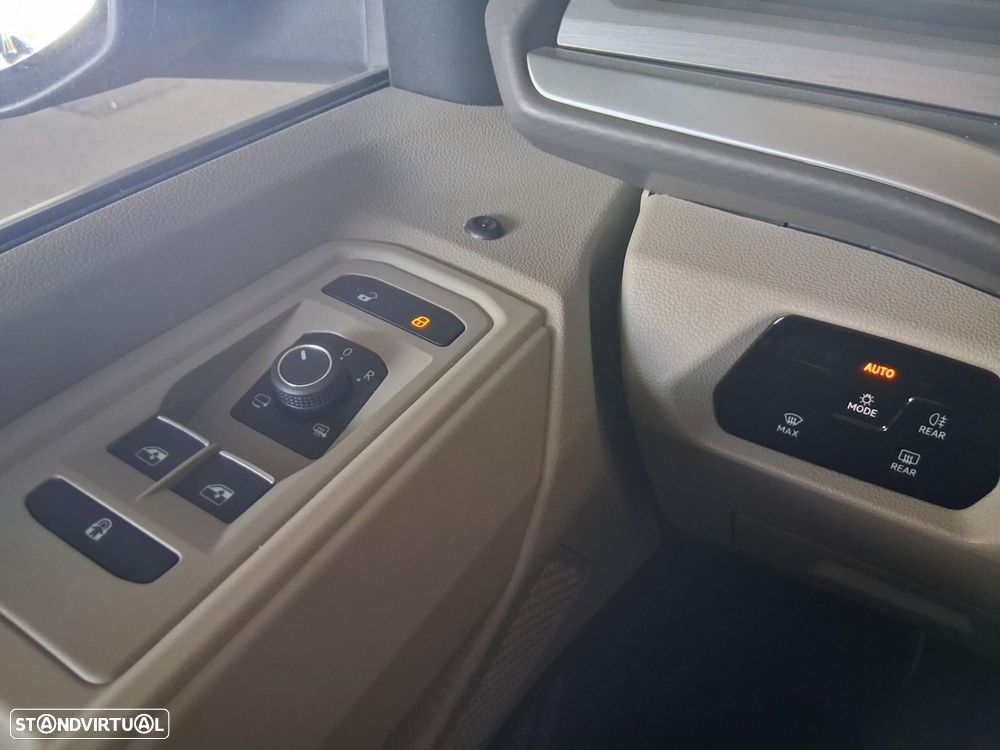 VW Multivan 1.4 TSI e-Hybrid Style Longa DSG - 20