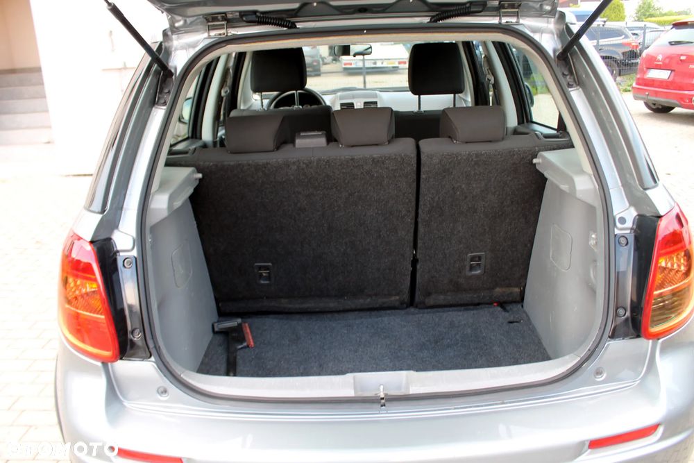 Suzuki SX4 Classic 1.6 VVT 4x4 Club - 14