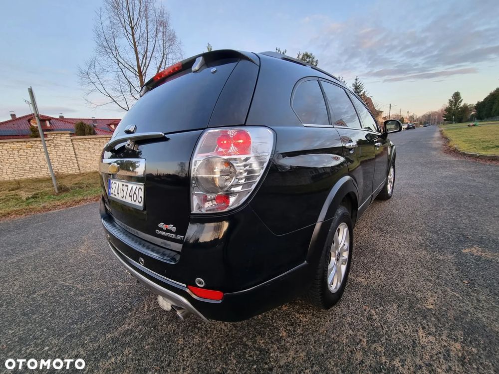 Chevrolet Captiva 2.0 d LT sport - 17