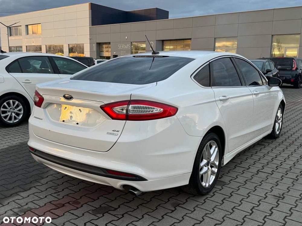 Ford Fusion 1.6 Style - 6