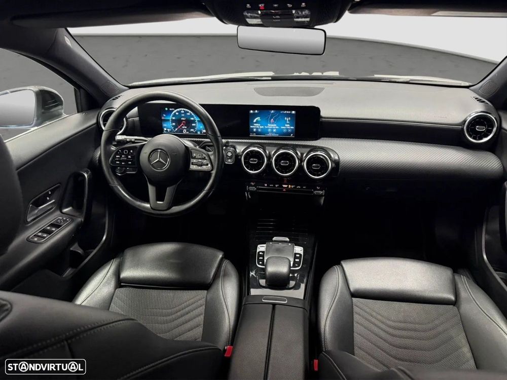 Mercedes-Benz A 180 - 9