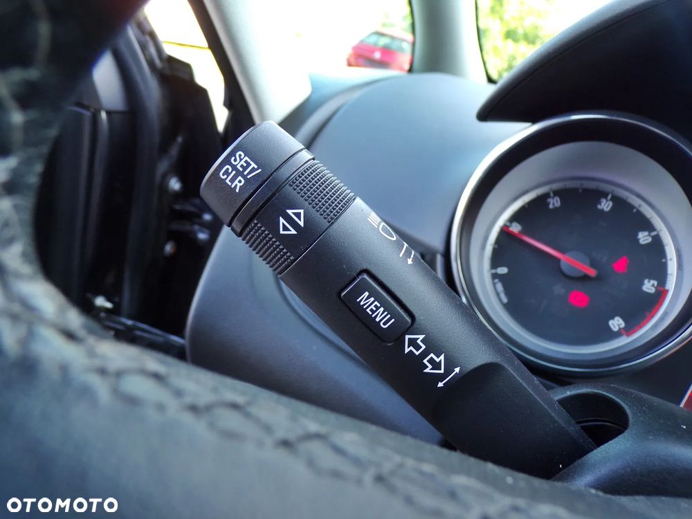 Opel Zafira Tourer 2.0 CDTI Edition - 21