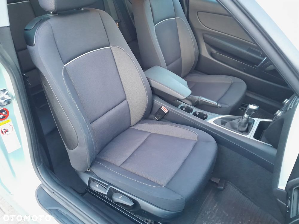 BMW Seria 1 118i Edition Sport - 22