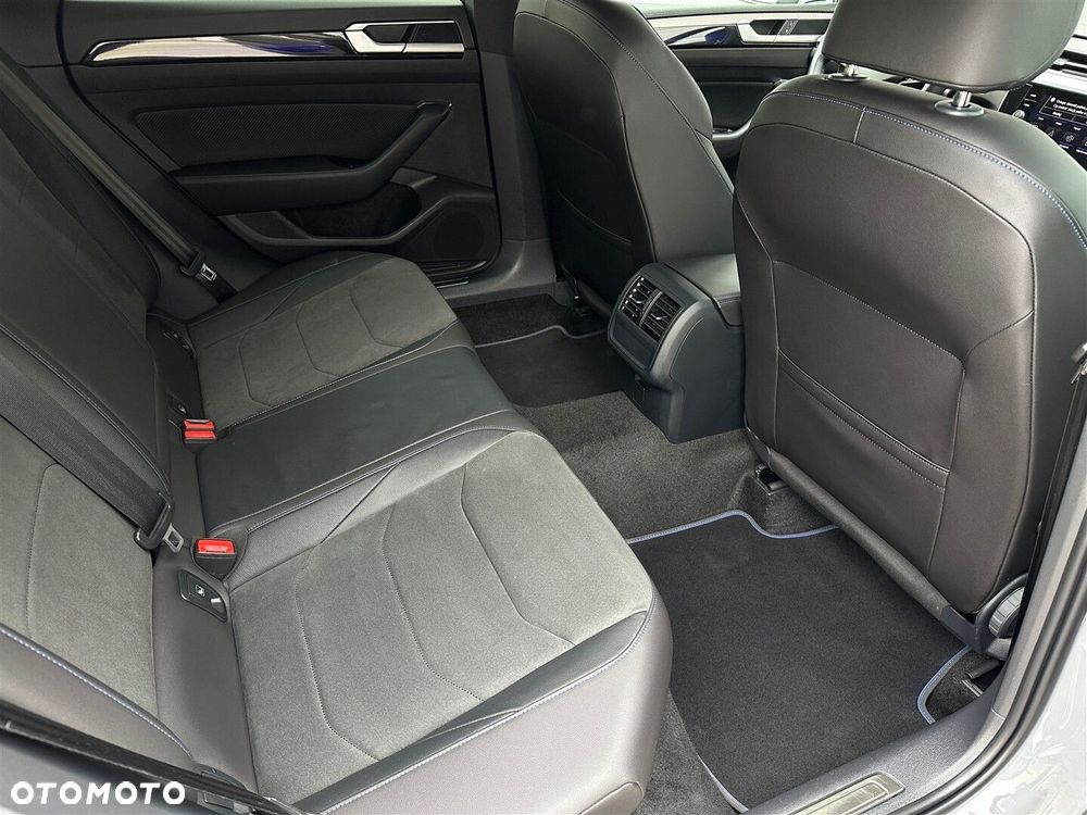 Volkswagen Arteon 2.0 TSI 4Motion R DSG - 7