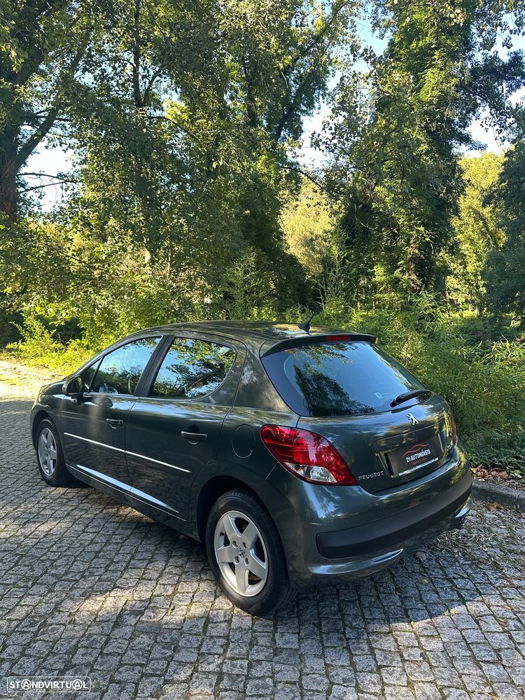 Peugeot 207 1.4 16V Sport - 5