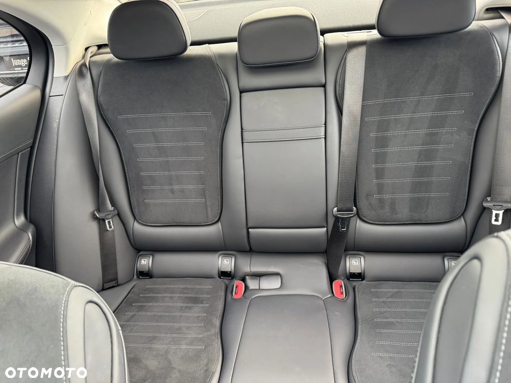 Mercedes-Benz Klasa C 300 d 9G-TRONIC AMG Line - 7