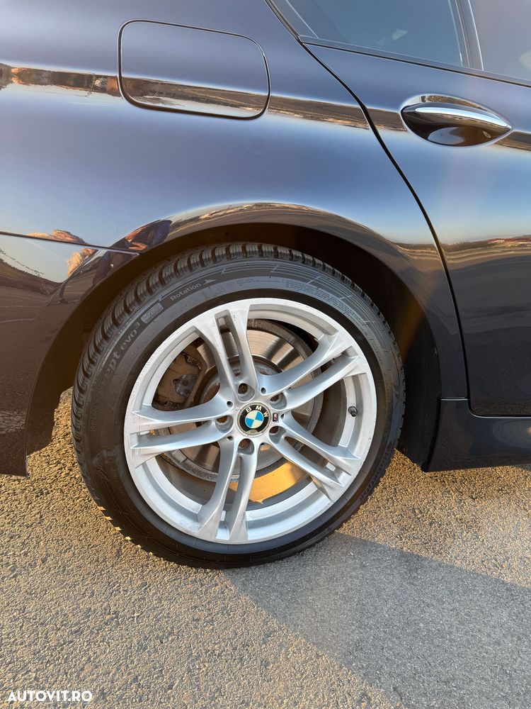 BMW Seria 5 525d xDrive Sport-Aut. Modern Line - 15