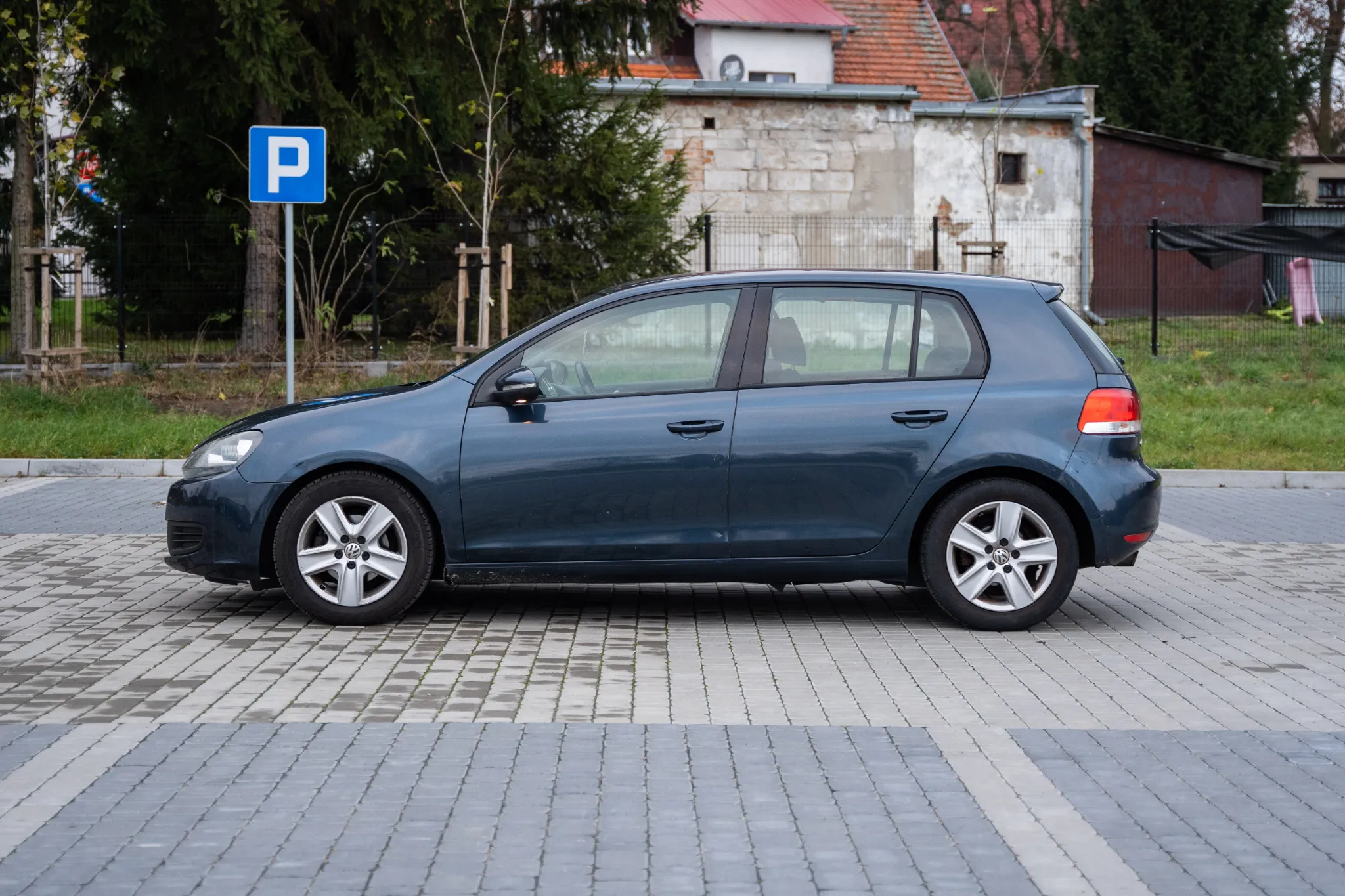 Volkswagen Golf VI 2.0 TDI Comfortline - 21