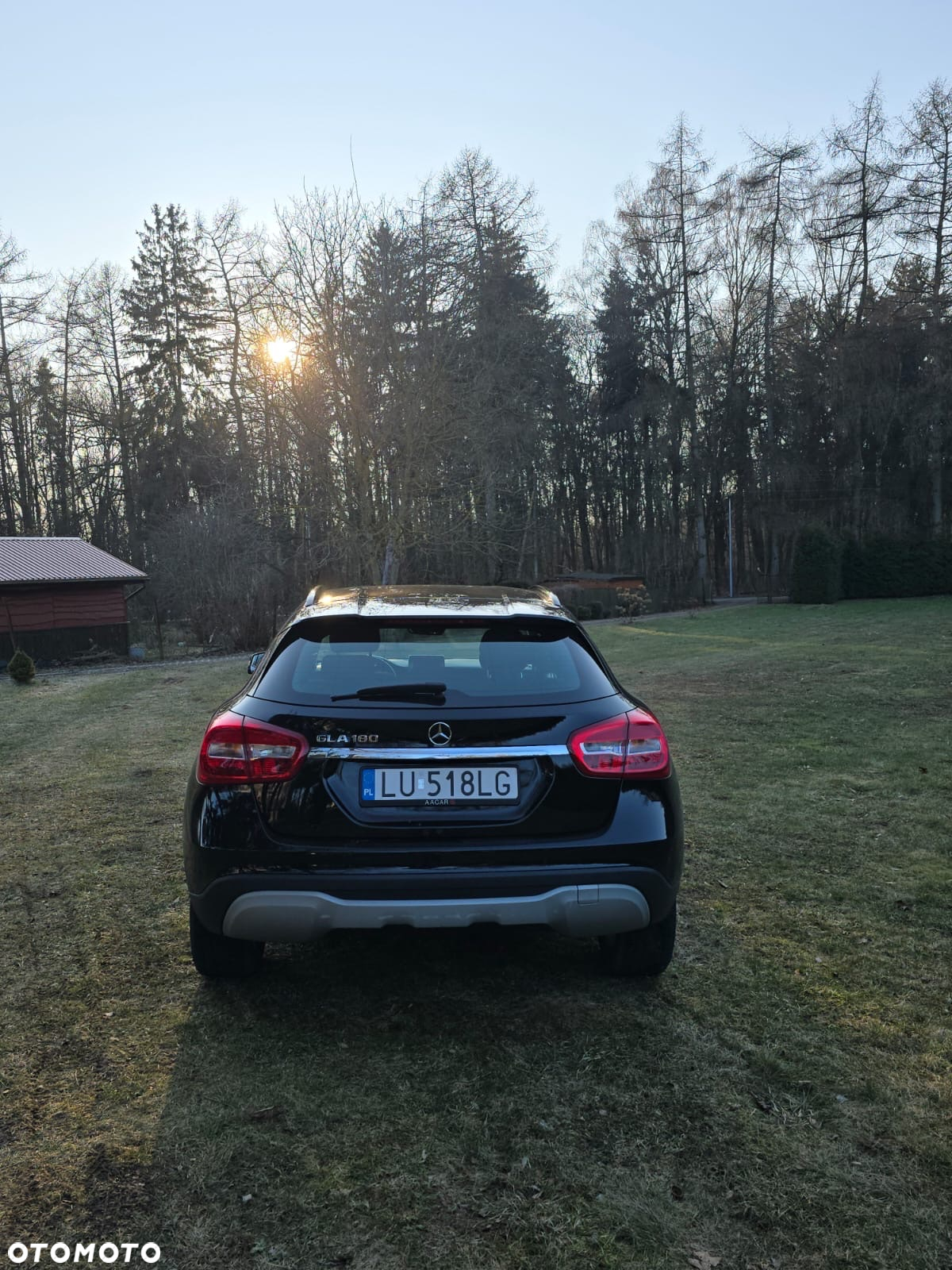 Mercedes-Benz GLA 180 7G-DCT - 7