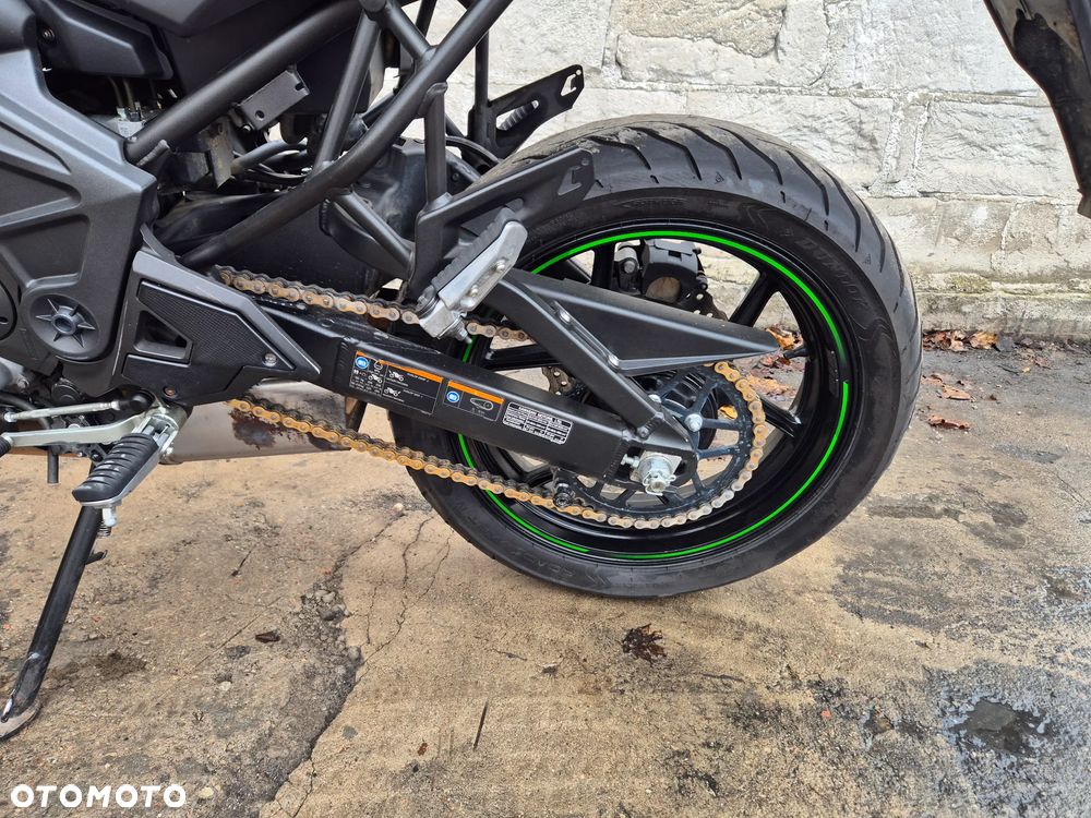 Kawasaki Versys 650 - 7