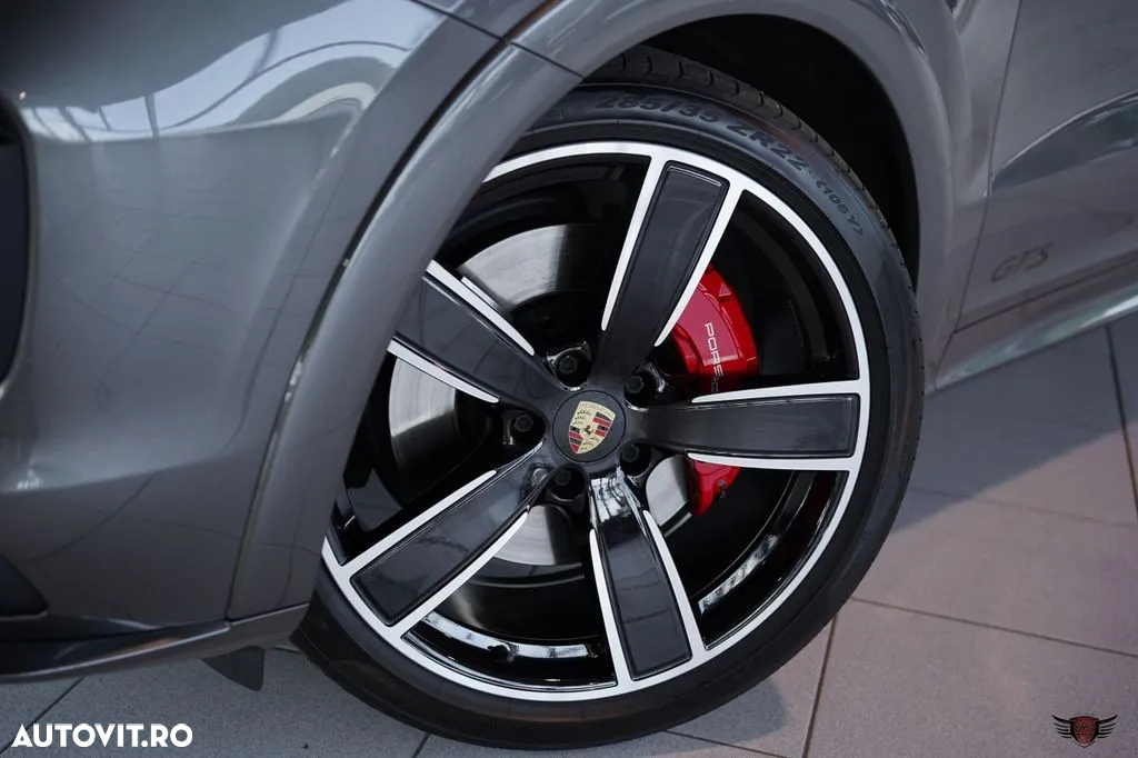 Porsche Cayenne Coupe GTS Tiptronic S - 14
