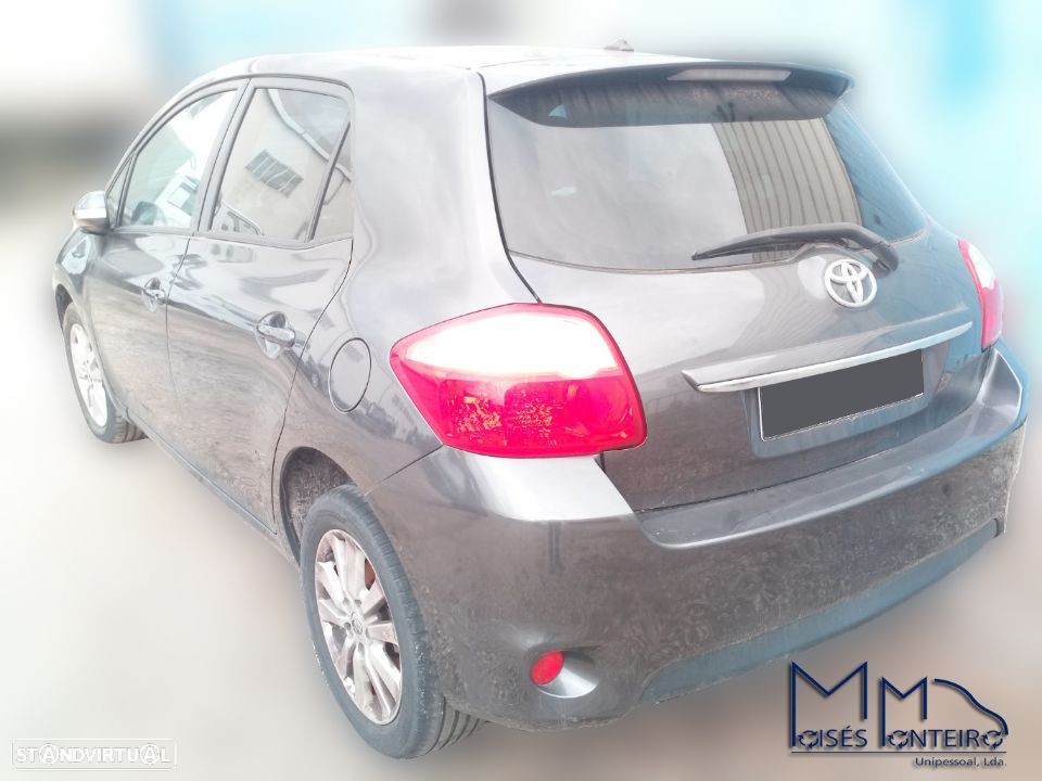 Peças Toyota Auris (E15) 1.4 d4d - 4