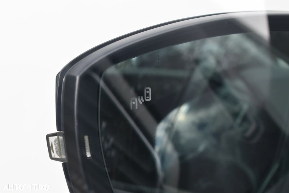 Volkswagen T-ROC 2.0 TDI DSG Design - 34