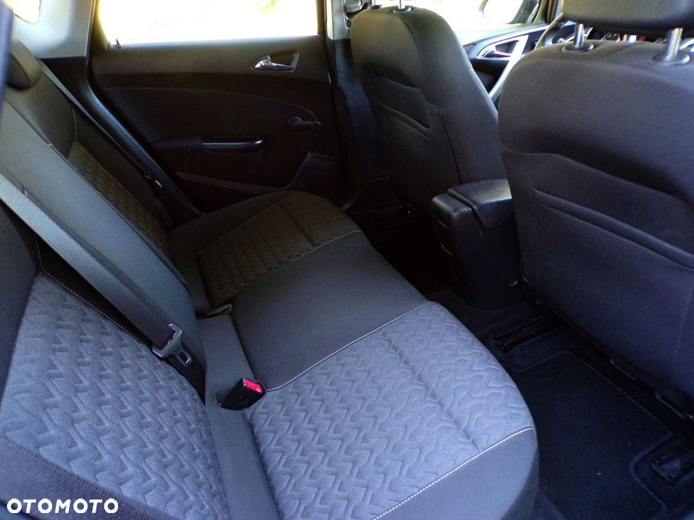 Opel Astra - 28