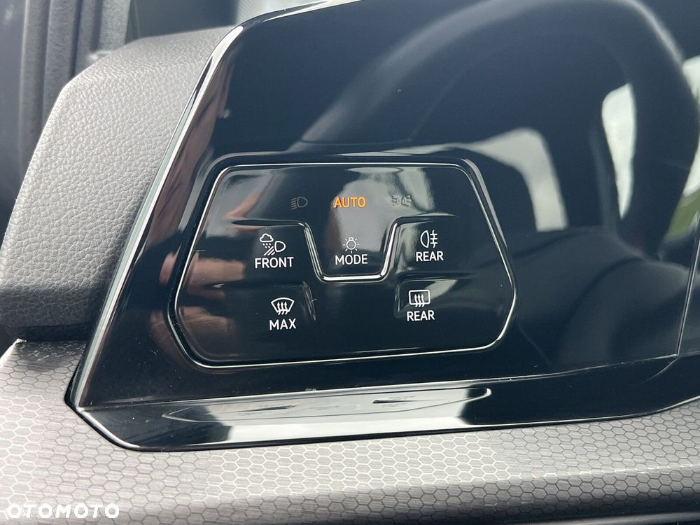 Volkswagen Golf 2.0 TSI GTI DSG - 13