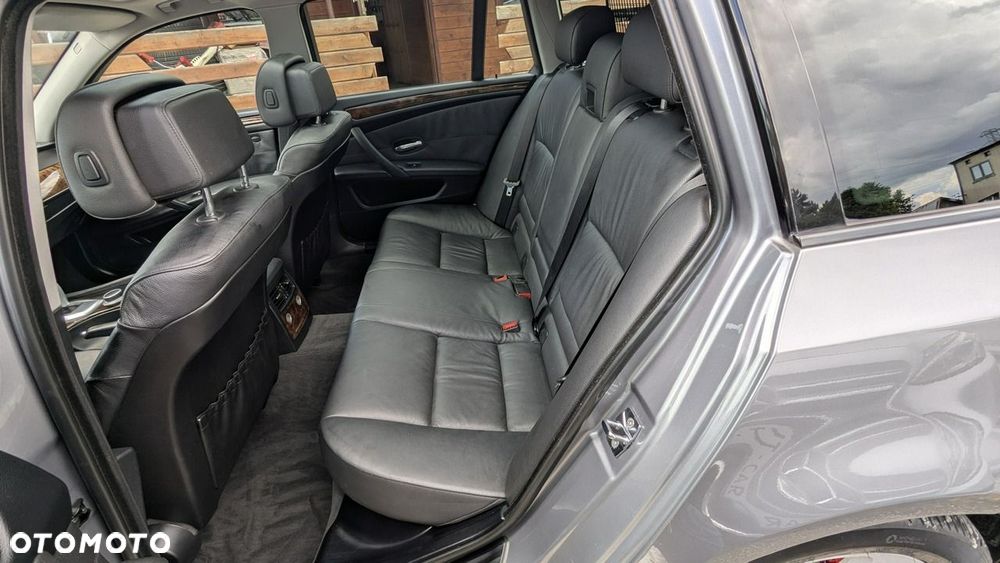 BMW Seria 5 - 17