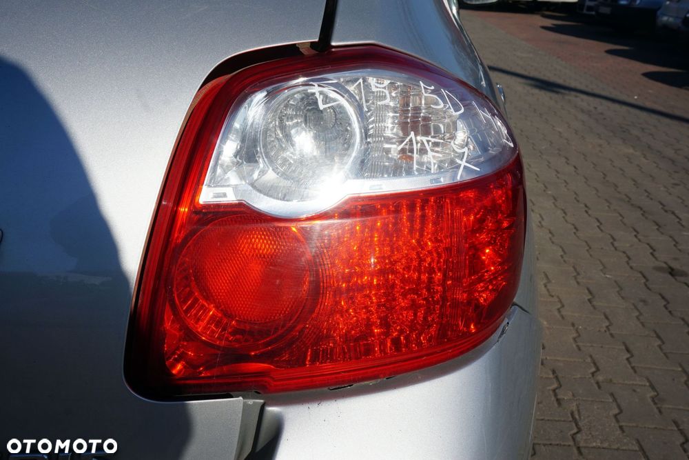 LAMPA TYLNA PRAWA AURIS E15 I LIFT 5D HB 81551-02550 TOYOTA 2009-2013 - 3