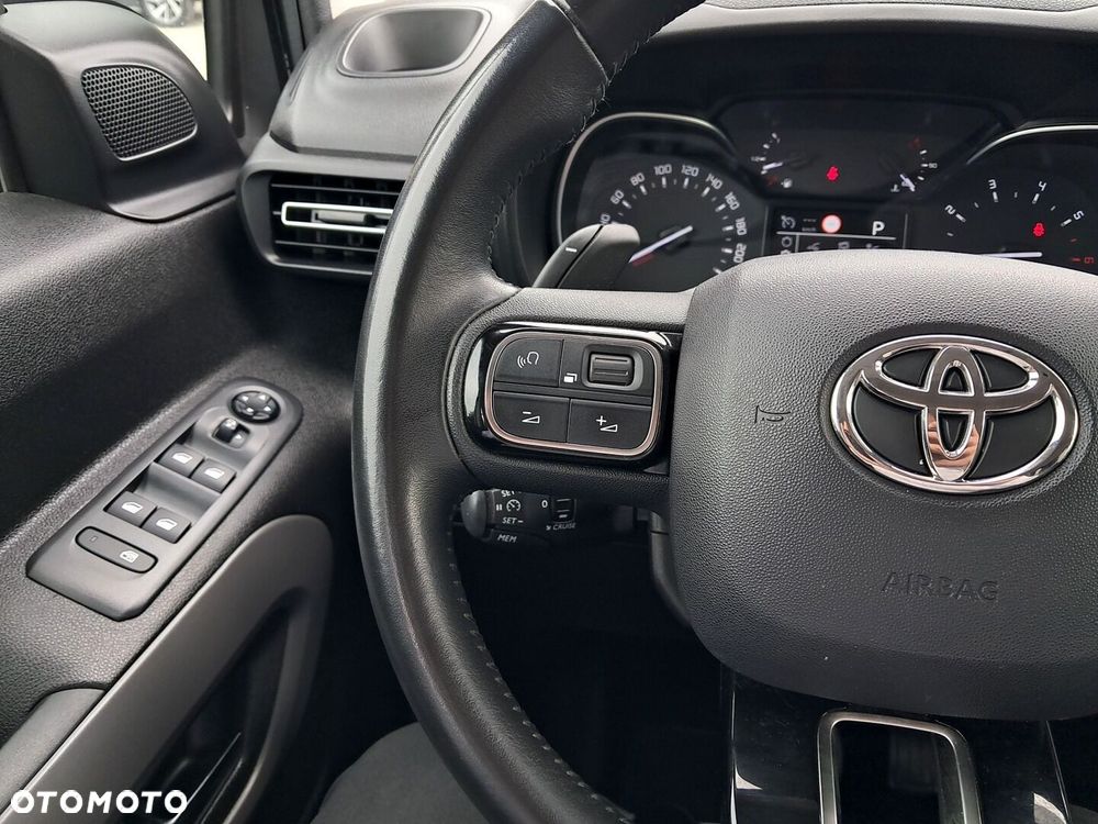Toyota Proace City Verso 1.5 D-4D Family - 18