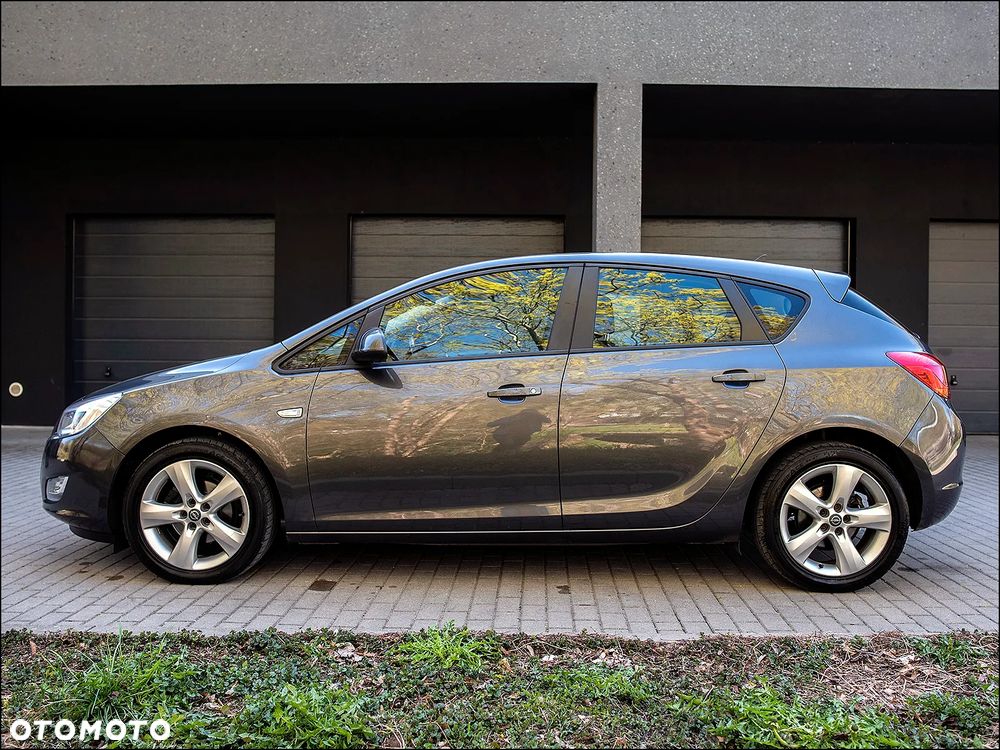 Opel Astra - 3