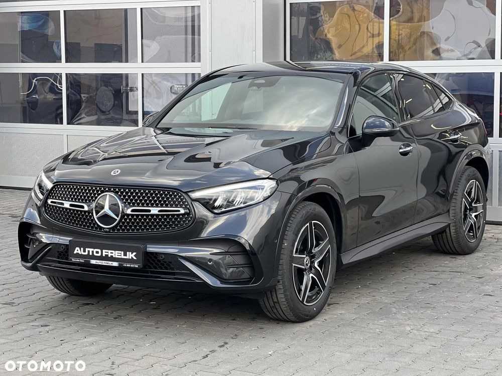 Mercedes-Benz GLC 200 d 4Matic 9G-TRONIC AMG Line Advanced - 4