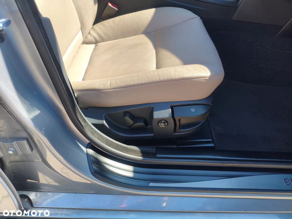 BMW Seria 5 - 14