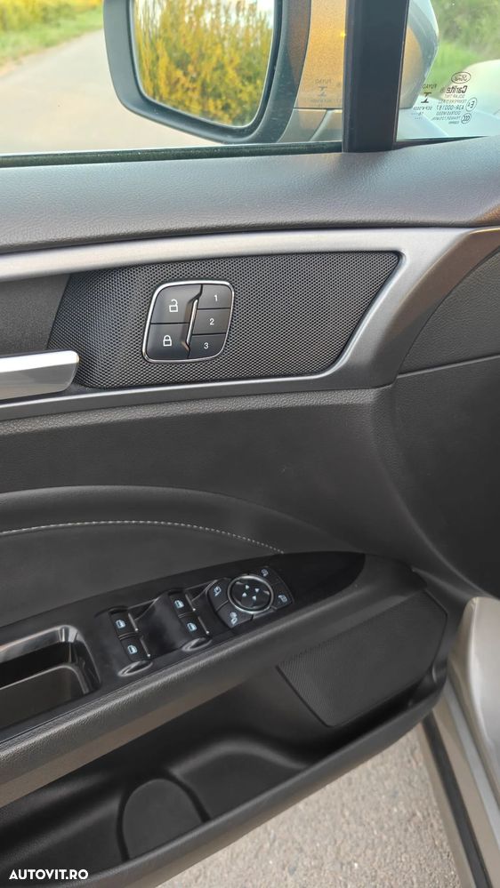 Ford Mondeo 2.0 TDCi Powershift - 15