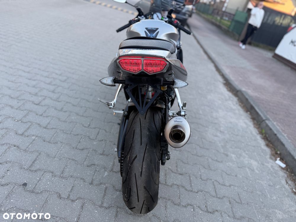 Yamaha R6 - 15