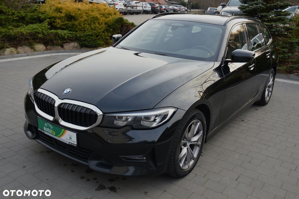 BMW Seria 3 320d Sport Line Shadow - 1