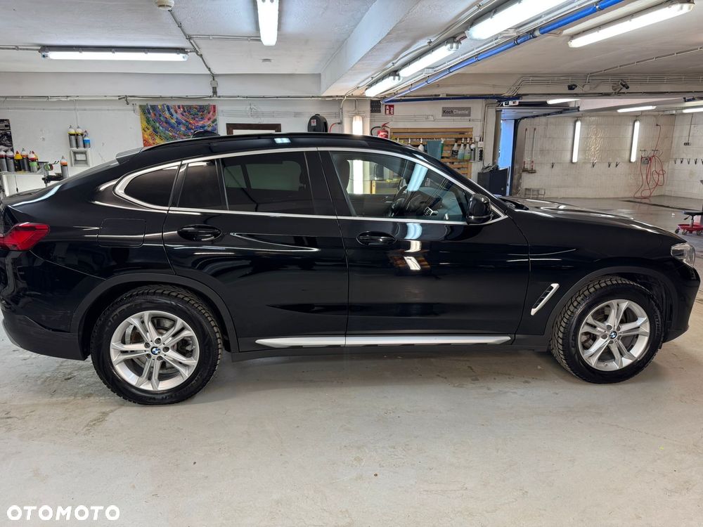 BMW X4 xDrive20i xLine sport - 18