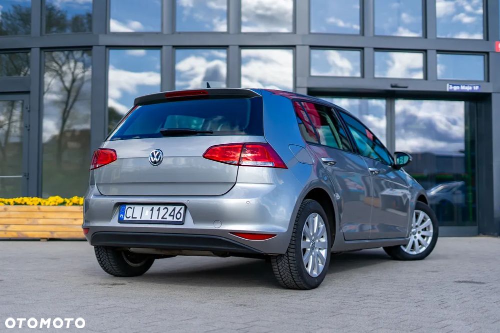 Volkswagen Golf 1.2 TSI BMT Trendline - 17