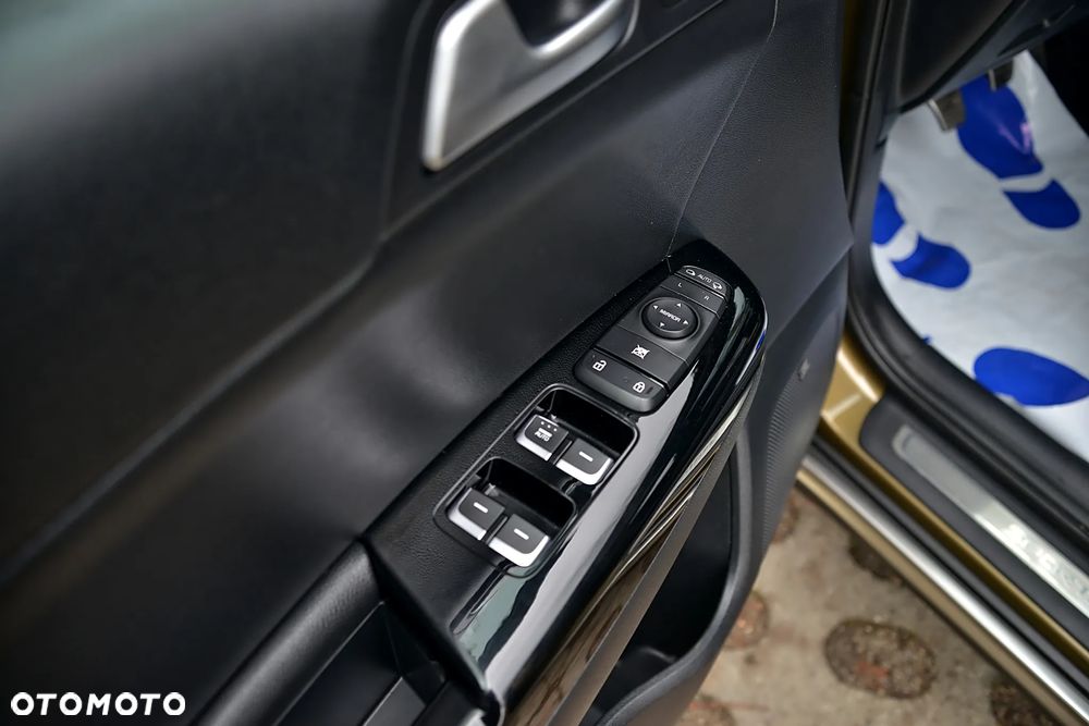 Kia Sportage 2,0 CRDI AWD GT Line - 29