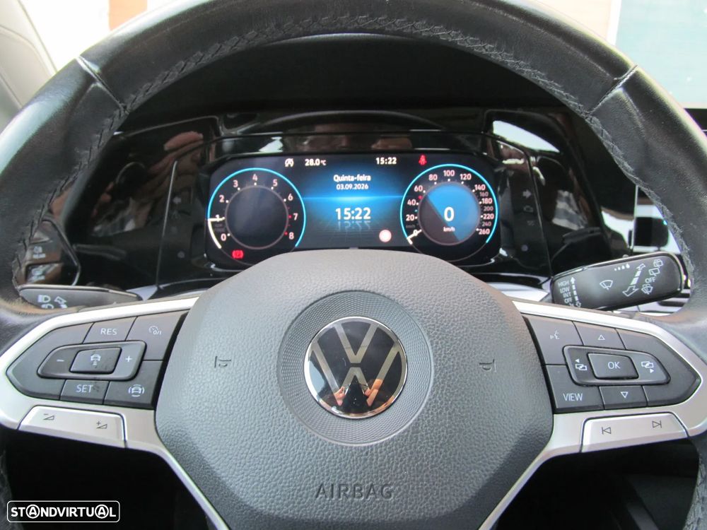 VW Golf 1.0 TSI Confortline - 11