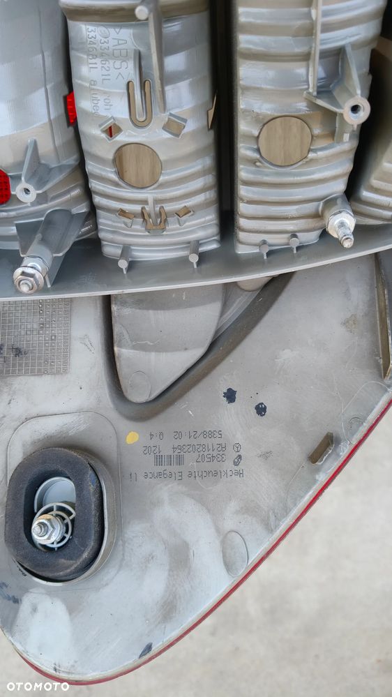 Lampa Mercedes w211 lift  lewy tył - 5