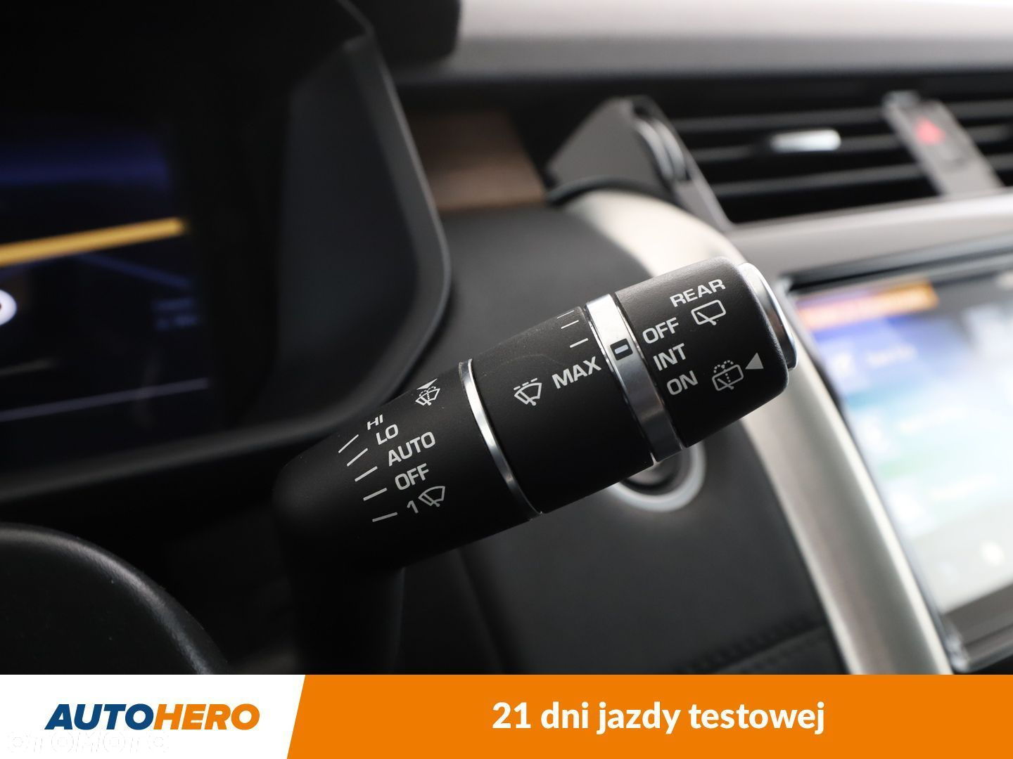 Land Rover Discovery V 2.0 SD4 HSE - 30