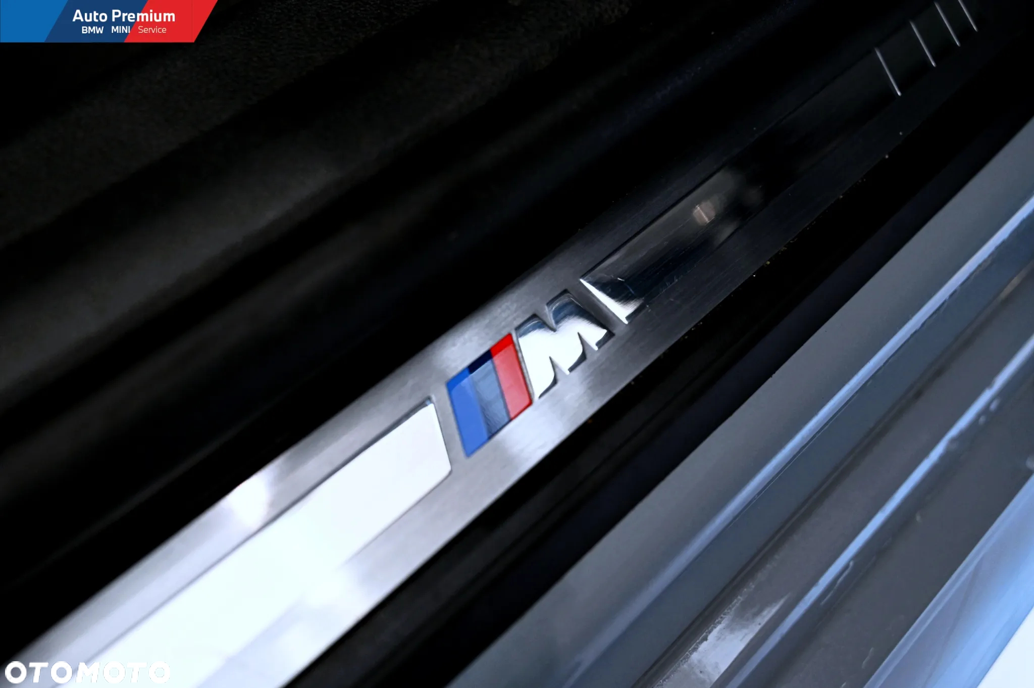 BMW Seria 3 318i M Sport - 13