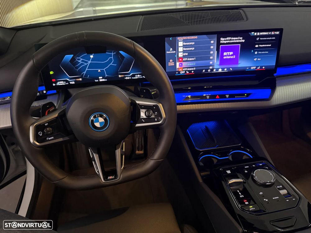 BMW 530 e Pack Desportivo M Pro - 29