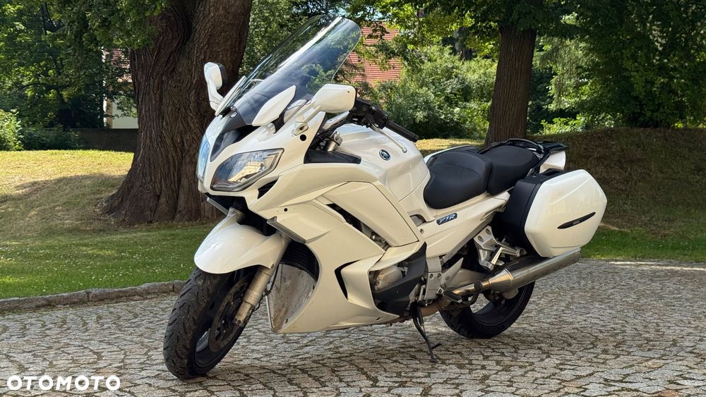 Yamaha FJR - 1