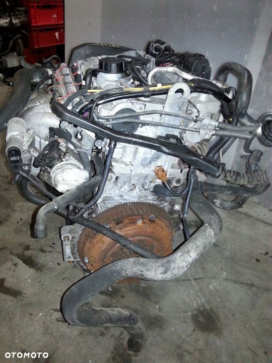 SILNIK VOLVO S40 V40 1.8i 16V 95-00 B41845 - 3