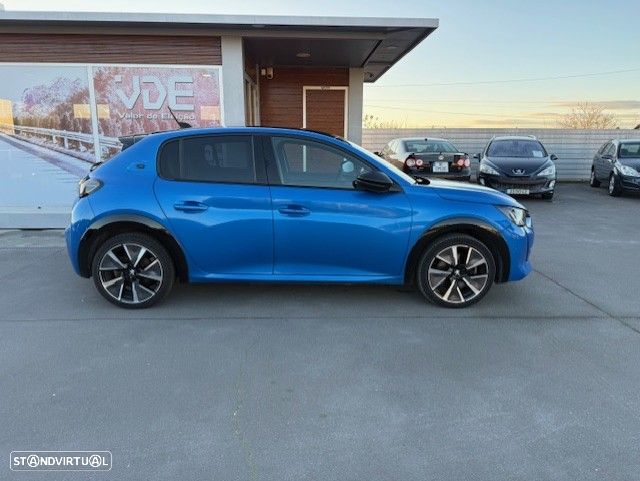 Peugeot e-208 50 kWh GT - 3